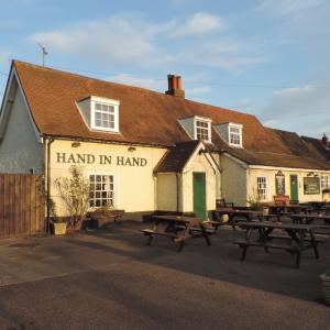 High Road Hand in Hand- Robin Biddle