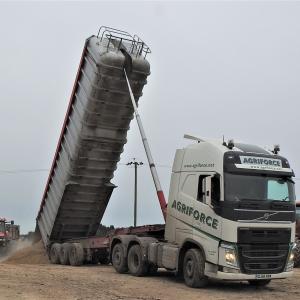 Limex delivery organic fertilizer 